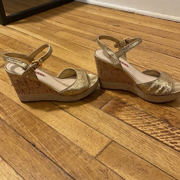 Prada Gold Sequin Wedges Size 37 - Picture 4 of 8
